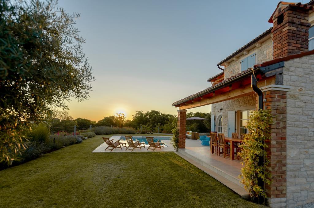 Villa Rajski Dvori Sveti Lovreč Pazenatički Zewnętrze zdjęcie